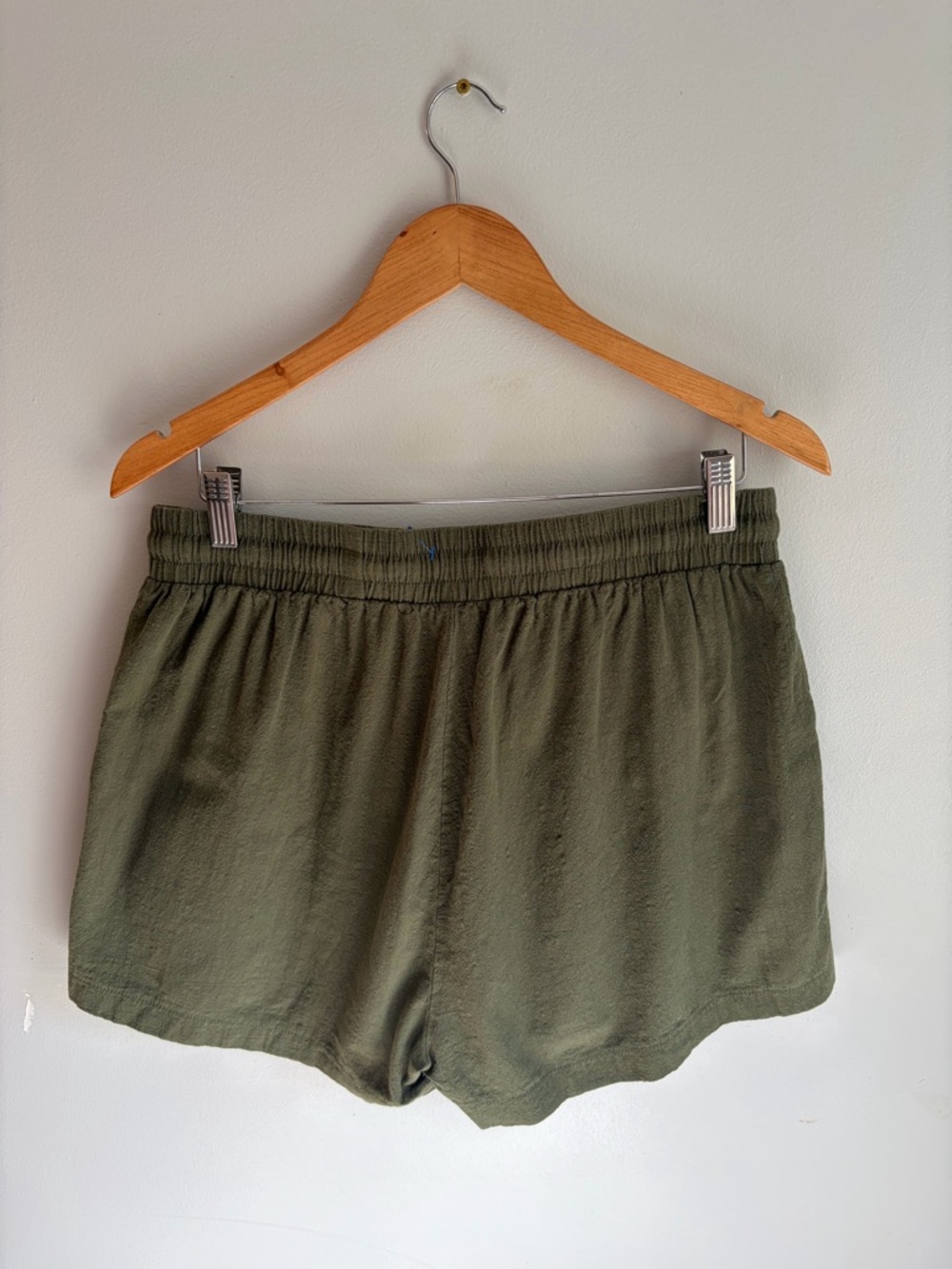 zeagoo Olive Green Women's Drawstring Lounge Shorts - Picture 2 of 3